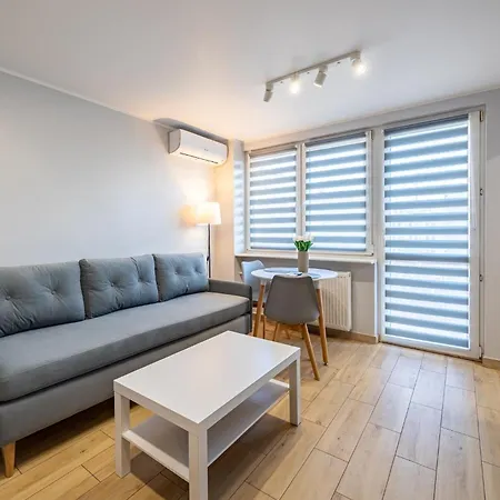 - Kobalt Brama Portowa Ii Апартаменты